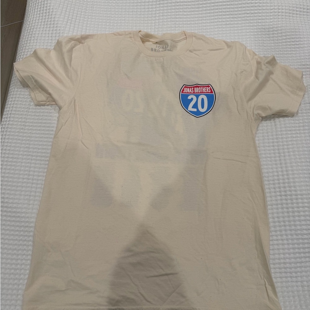 Jonas Brothers Greetings from your Hometown tour T-Shirt💙